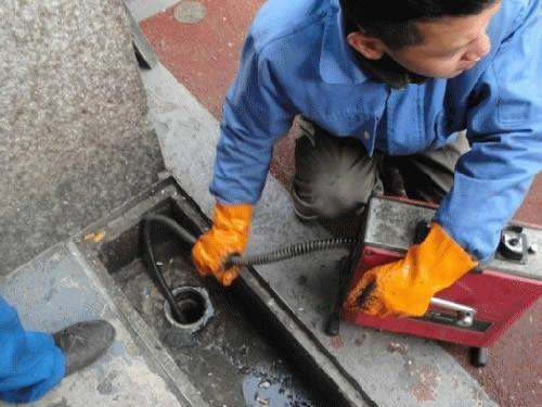 柳城疏通下水道